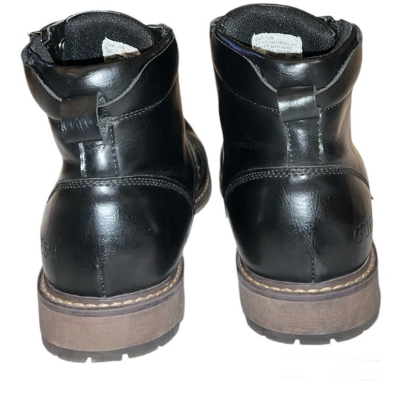 Men’s black GUESS boots. Size 10M - Picture 3 of 10